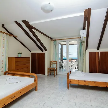 Sunbliss Studios&apartments 4*