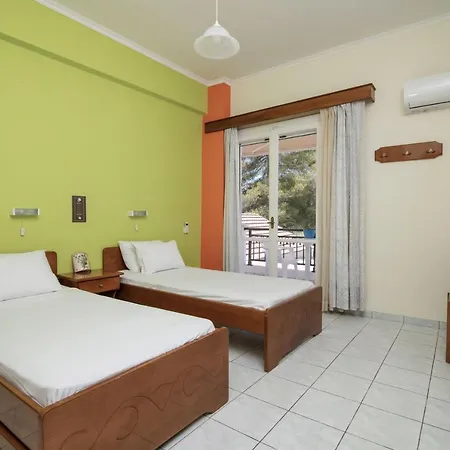 Sunbliss Studios&apartments 4*