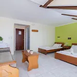 Sunbliss & Aparthotel Alykes (Zakynthos)