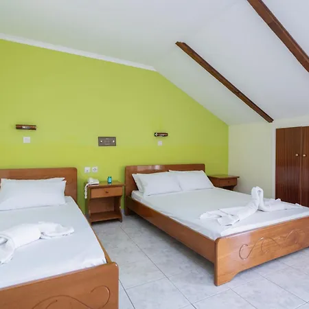 Sunbliss & Apartmanhotel 4*