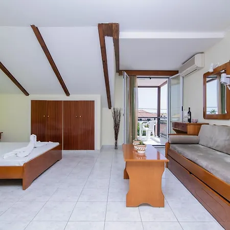 Sunbliss & Aparthotel 4*